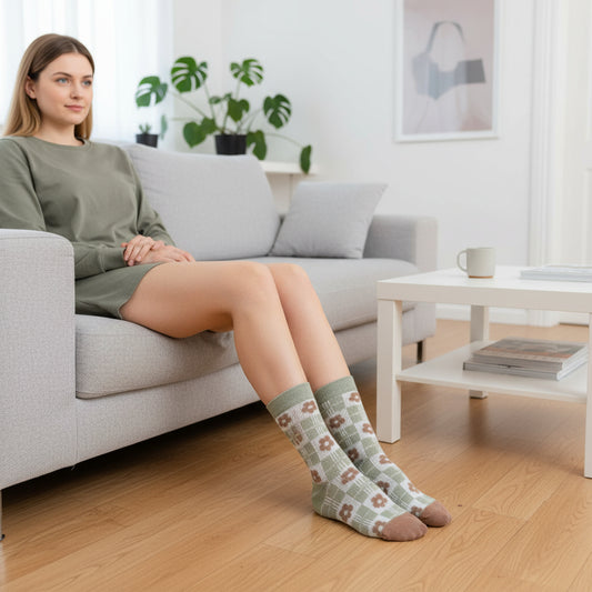 Square & Flower Style  Pattern  Seamless Socks