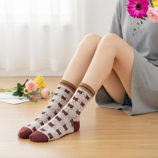 Ladies Seamless Soft Comfort Set of 5 Cats Checker Heart Pattern Crew Socks Premium Quality Gift for Her comes with a gift bag